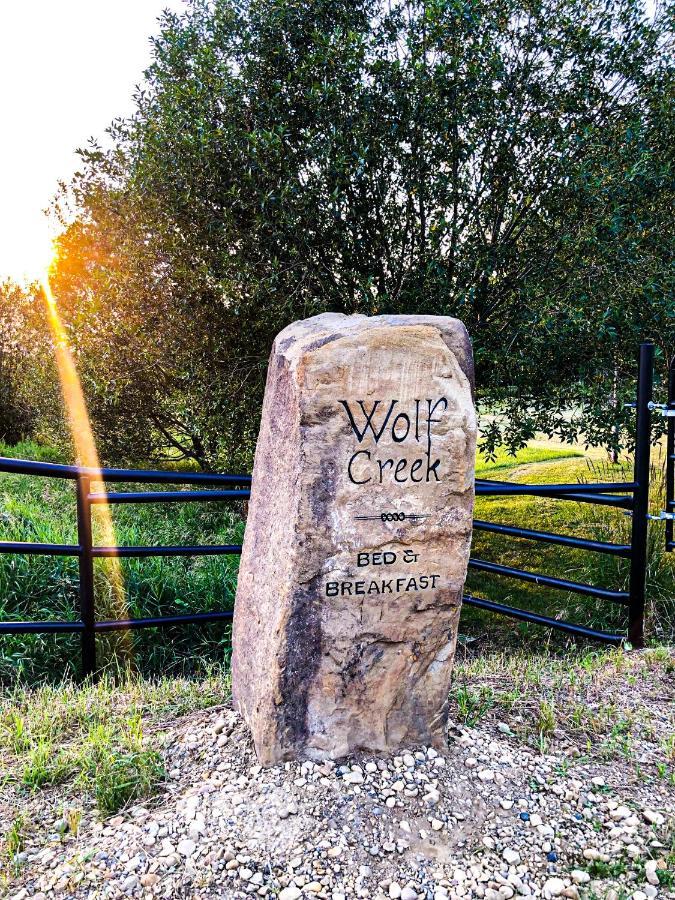 Wolf Creek Bed And Breakfast Ponoka Kültér fotó